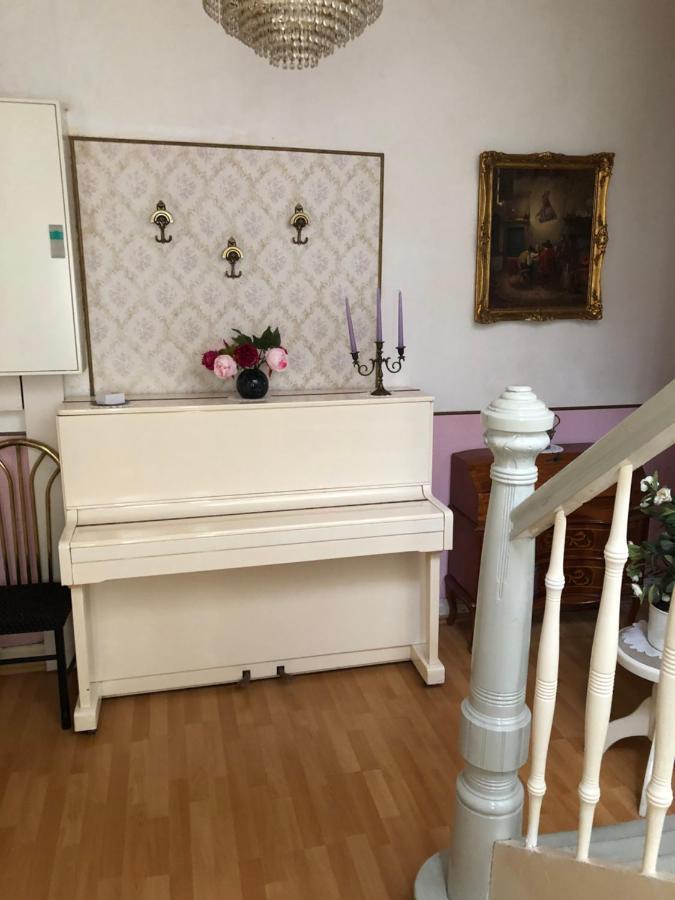 Pension „La Rose“ นอร์เดน ภายนอก รูปภาพ